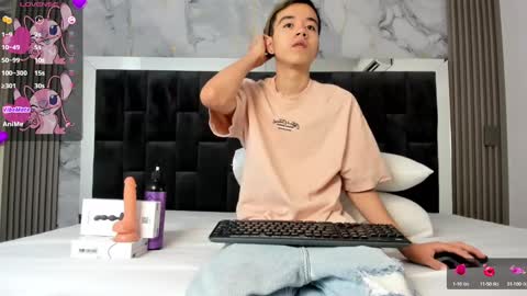 Snapshot of bunny_maxxi chatting on 7, 3, 2025 bunny online show from 7, 3, 2025