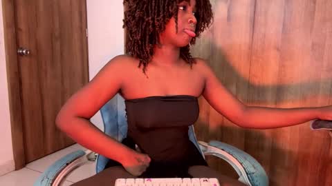 Isa online show from 2, 12, 2025