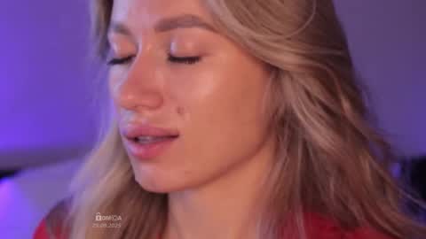 Snapshot of bunny_tsukino chatting on 25, 9, 2025 B U N N Y online show from 25, 9, 2025