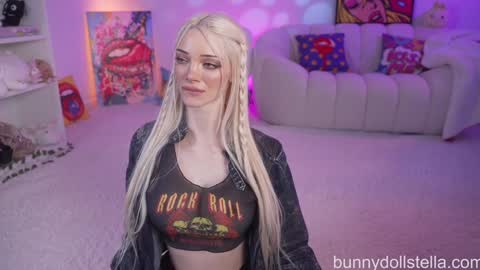 Stella online show from 7, 3, 2026