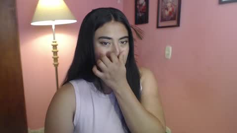 bunnyEmilyR0s33 online show from 9, 4, 2026