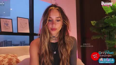 Snapshot of bunnyonyx chatting on 6, 10, 2025 Stephanie Next stream TUESDAY 6pm PDT online show from 6, 10, 2025