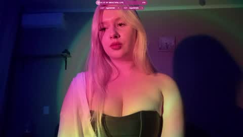 Angel online show from 23, 4, 2026