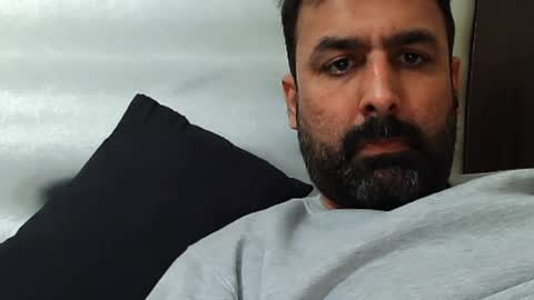 Snapshot of burlymonster chatting on 2, 12, 2025 Hairy Arabian online show from 2, 12, 2025