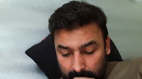 Snapshot of burlymonster chatting on 14, 12, 2025 Hairy Arabian online show from 14, 12, 2025