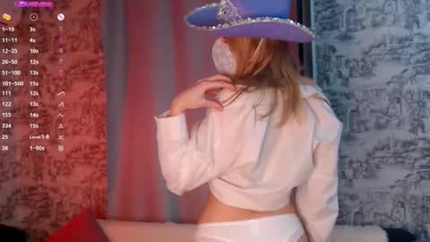 Snapshot of burning_g1rl chatting on 18, 2, 2026 burning_g1rl online show from 18, 2, 2026