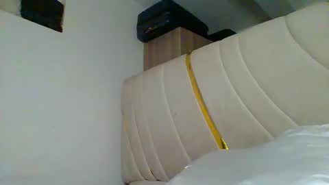 Snapshot of burningdesire_ chatting on 7, 1, 2026 desire online show from 7, 1, 2026