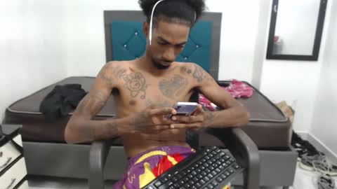 Snapshot of burrodelacosta chatting on 14, 4, 2026 burrodelacosta online show from 14, 4, 2026