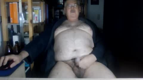 Snapshot of busibaer666 chatting on 2, 12, 2025 busi online show from 2, 12, 2025