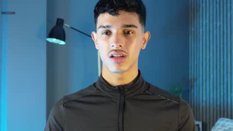 Buster independent model online show from 17, 9, 2025