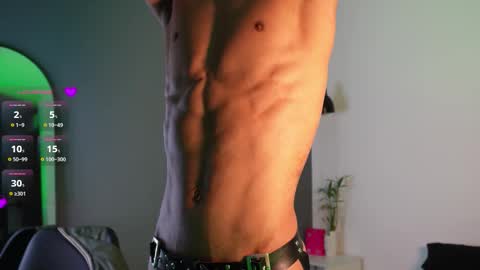 Buster independent model online show from 15, 10, 2025