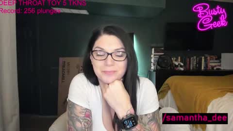 Snapshot of busty_geek48 chatting on 2, 12, 2025 Samantha Dee online show from 2, 12, 2025