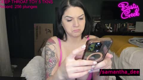 Snapshot of busty_geek48 chatting on 4, 12, 2025 Samantha Dee online show from 4, 12, 2025