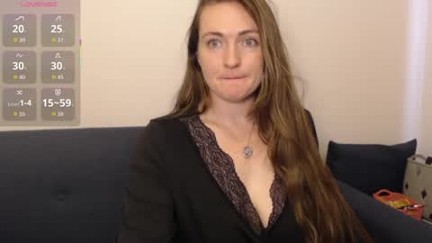 Snapshot of bustybonnieuk chatting on 7, 10, 2025 BustyBonnieUK online show from 7, 10, 2025