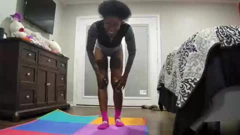 Snapshot of butt3rcup chatting on 1, 12, 2025 Goddess online show from 1, 12, 2025