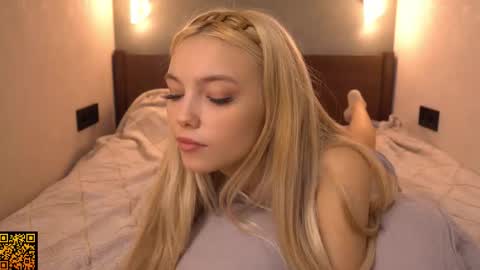 butteflai online show from 4, 12, 2025