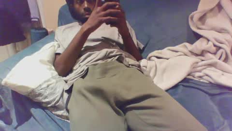 Buzsy online show from 11, 12, 2024