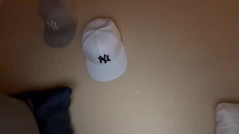 Snapshot of buzz5127 chatting on 12, 3, 2025 buzz5127 online show from 12, 3, 2025