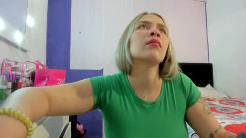 Snapshot of byanca_winklar chatting on 27, 9, 2025 online show from 27, 9, 2025