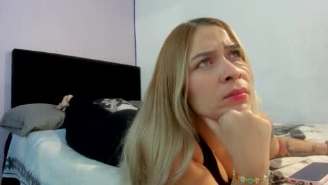     online show from 15, 12, 2025