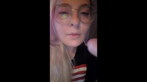 Momuknow online show from 11, 6, 2026