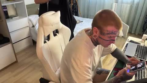 c10h15on online show from 3, 2, 2026