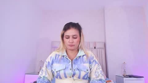 Carolina online show from 28, 5, 2026