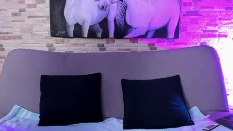 Snapshot of c_ooll01 chatting on 5, 1, 2025 Alexis Eric - Independent Model online show from 5, 1, 2025