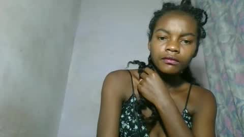 Snapshot of caella98 chatting on 6, 4, 2026 caella98 online show from 6, 4, 2026