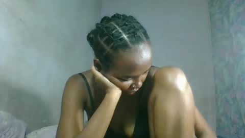 Snapshot of caella98 chatting on 6, 4, 2026 caella98 online show from 6, 4, 2026