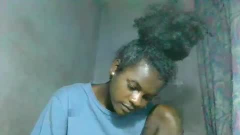 Snapshot of caella98 chatting on 21, 4, 2026 caella98 online show from 21, 4, 2026