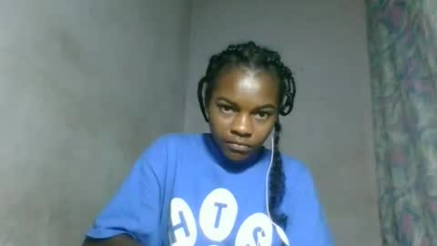 Snapshot of caella98 chatting on 30, 4, 2026 caella98 online show from 30, 4, 2026