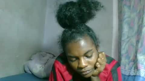 Snapshot of caella98 chatting on 10, 5, 2026 caella98 online show from 10, 5, 2026