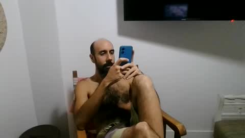 Snapshot of caibra87 chatting on 1, 3, 2026 Will caibra find a sugar daddy or sugar mommy online show from 1, 3, 2026
