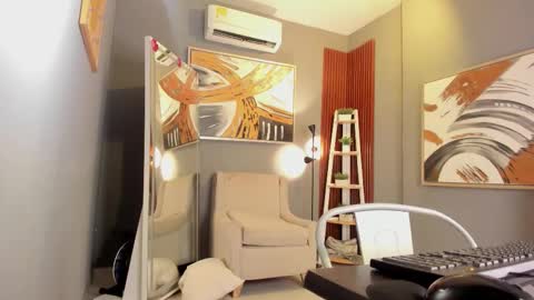 I am Katherine  online show from 16, 3, 2026