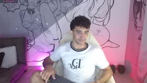 Snapshot of caius_bigcock1 chatting on 25, 4, 2026 caius online show from 25, 4, 2026