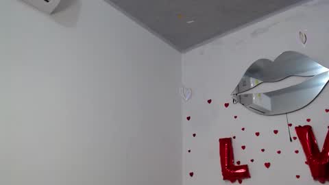 Snapshot of caius_fox chatting on 12, 3, 2026 caius online show from 12, 3, 2026