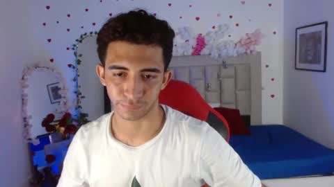 Snapshot of caius_fox chatting on 9, 4, 2026 caius online show from 9, 4, 2026