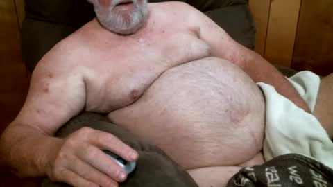 Snapshot of cajungrey75 chatting on 18, 10, 2025 cajungrey online show from 18, 10, 2025