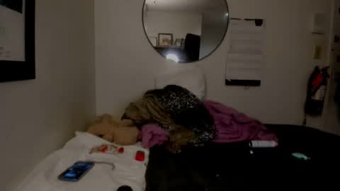 Snapshot of calaentemichele chatting on 21, 11, 2025 calaentemichele online show from 21, 11, 2025