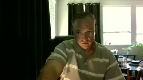 Snapshot of caligrown1154 chatting on 17, 6, 2026 caligrown1154 online show from 17, 6, 2026
