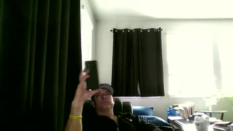 Snapshot of caligrown1154 chatting on 19, 6, 2026 caligrown1154 online show from 19, 6, 2026