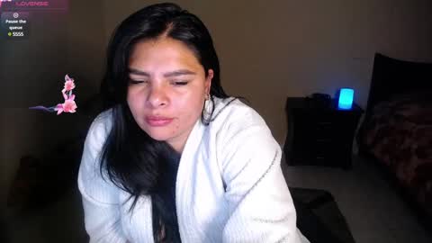 Snapshot of caliope_goddess1 chatting on 12, 3, 2025 caliope_goddess1 online show from 12, 3, 2025