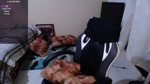 Snapshot of caliope_goddess1 chatting on 28, 9, 2025 caliope_goddess1 online show from 28, 9, 2025