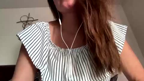 Snapshot of calishop1 chatting on 27, 7, 2026 calishop1 online show from 27, 7, 2026