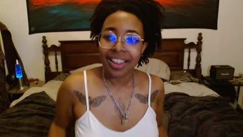 Snapshot of call_me_hedone chatting on 27, 1, 2025 Hedone online show from 27, 1, 2025