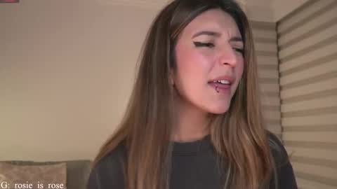 Snapshot of call_me_rosie chatting on 18, 2, 2026 online show from 18, 2, 2026