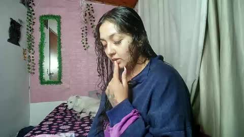 Snapshot of callme_lolas chatting on 8, 6, 2026 paula online show from 8, 6, 2026