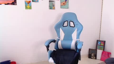 callmebluee online show from 22, 5, 2026