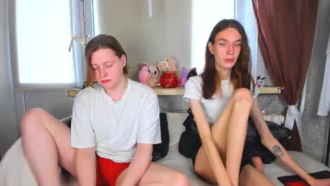 Snapshot of calvin_kevin_grem chatting on 19, 10, 2025 Calvin Kevin Grem online show from 19, 10, 2025